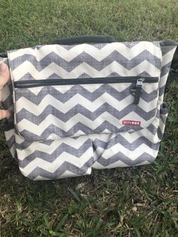 Skip hop diaper bag