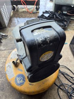 Campbell  2HP 4 GALLONS  COMPRESSOR