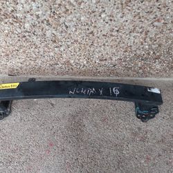 2017-18 Hyundai Elantra Front Rebar (Auto Parts)