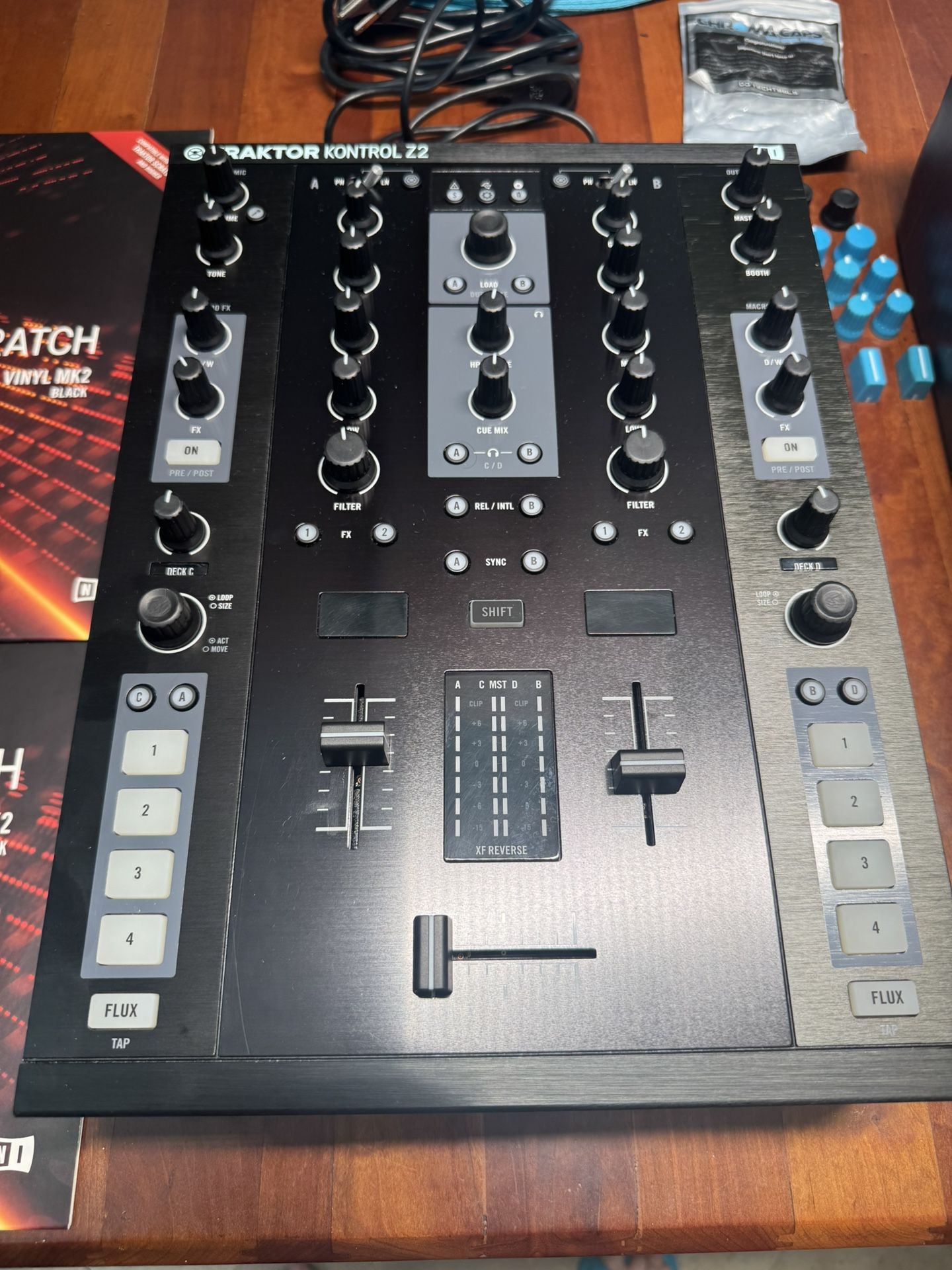 Traktor Kontrol Z2 Mixer