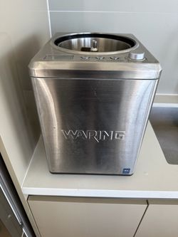 Waring Commercial WCIC25 2.5-Quart Compressor Ice Cream Maker.