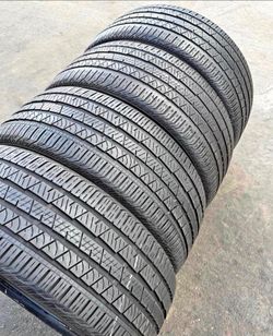 265/45/20  Continental vendo un set de llantas usadas excelente condiciones de vida las 4 ✅🤩I am selling a set of used tires, all 4 in excellent livi