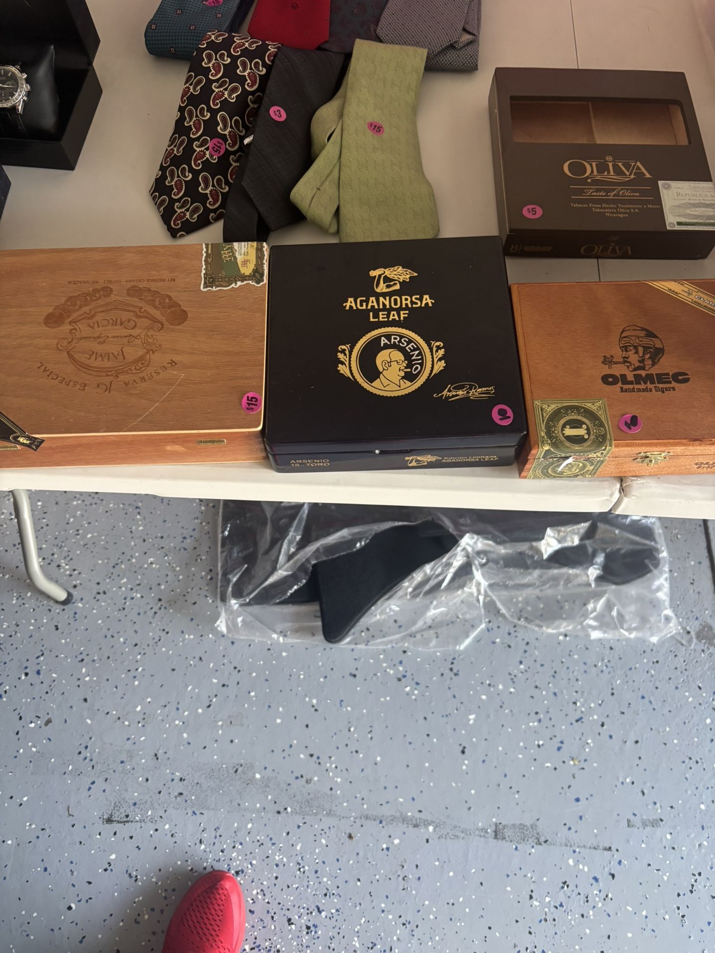 Quality crafted cigar boxes, real wood