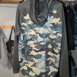 Nike Large Dri-Fit Hoodie - Xmas Gift Never Worn 