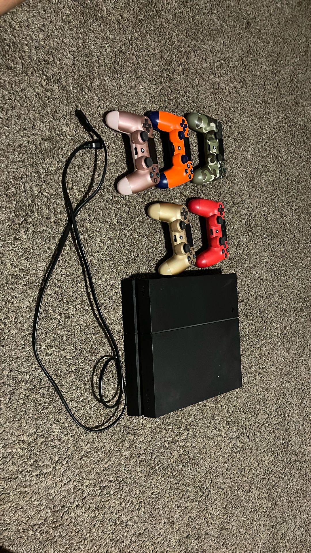 PS4 and controllers
