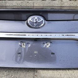 2015 2016 2017 TOYOTA CAMRY TRUNK LID DECK LID 