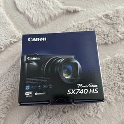 Canon PowerShot SX740 HS Camera