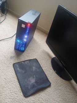 #Free with ps5 trade. Selling running gaining budget pc with a working monitor and mouse pad for 200$