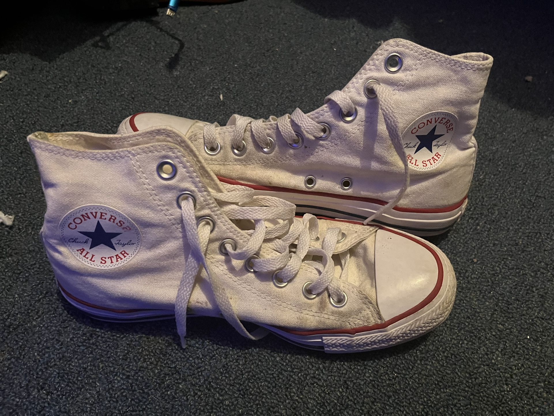 White Converse Chuck Taylor All-Stars, Size 9