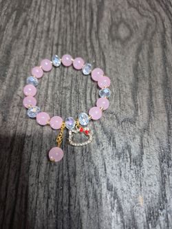 Hello kitty bead bracelet
