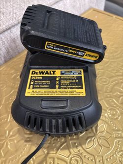 DEWALT DCB101 Charger with battery