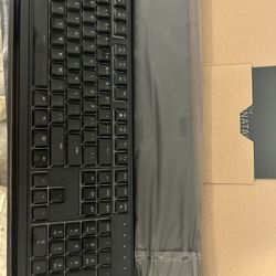 Razer Ornata V3 X Gaming Keyboard: Low Profile Keys - Silent Membrane Switches - Spill Resistant - Chroma RGB Lighting - Ergonomic Wrist Rest - Snap T