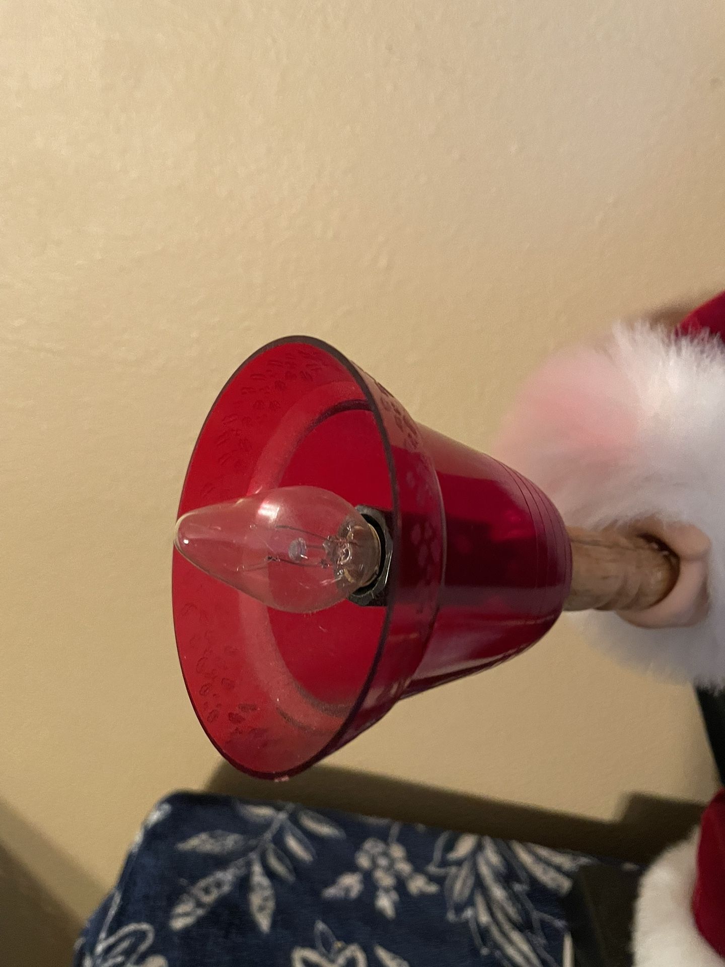 Real Mechanical Rotating Christmas Santa With Real Bulb
