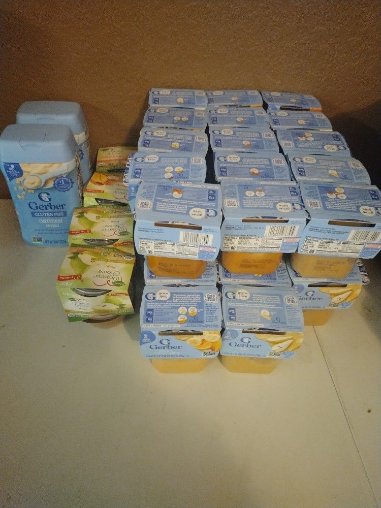 Gerber Baby Food Stage 2 Mixed Flavors. 72 Total Includes 2 Rice Cereal. All For $25 OBO