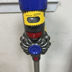 Dyson V8 Animal Cordless Vacuum