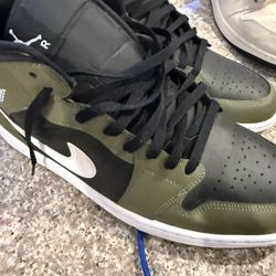 Nike Air Jordan 1 mid SE Green