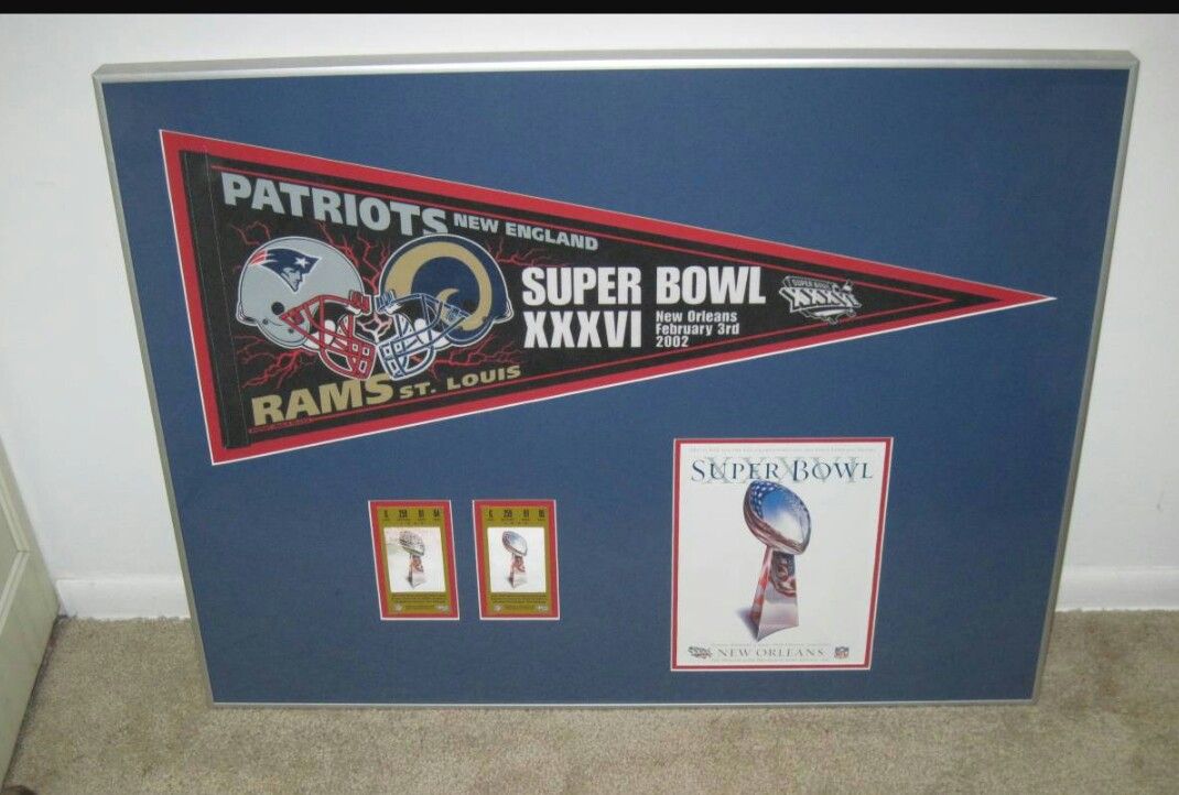SUPER BOWL XXXVI PATRIOTS VS RAMS LARGE FRAMED DISPLAY