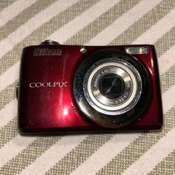 Nikon Coolpix L22 12.1MP Burgundy Digital Camera 3.6x Optical Lens LN 