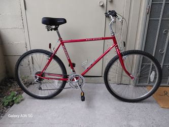 1986 Schwinn Mesa Runner  21" ATB/Commuter