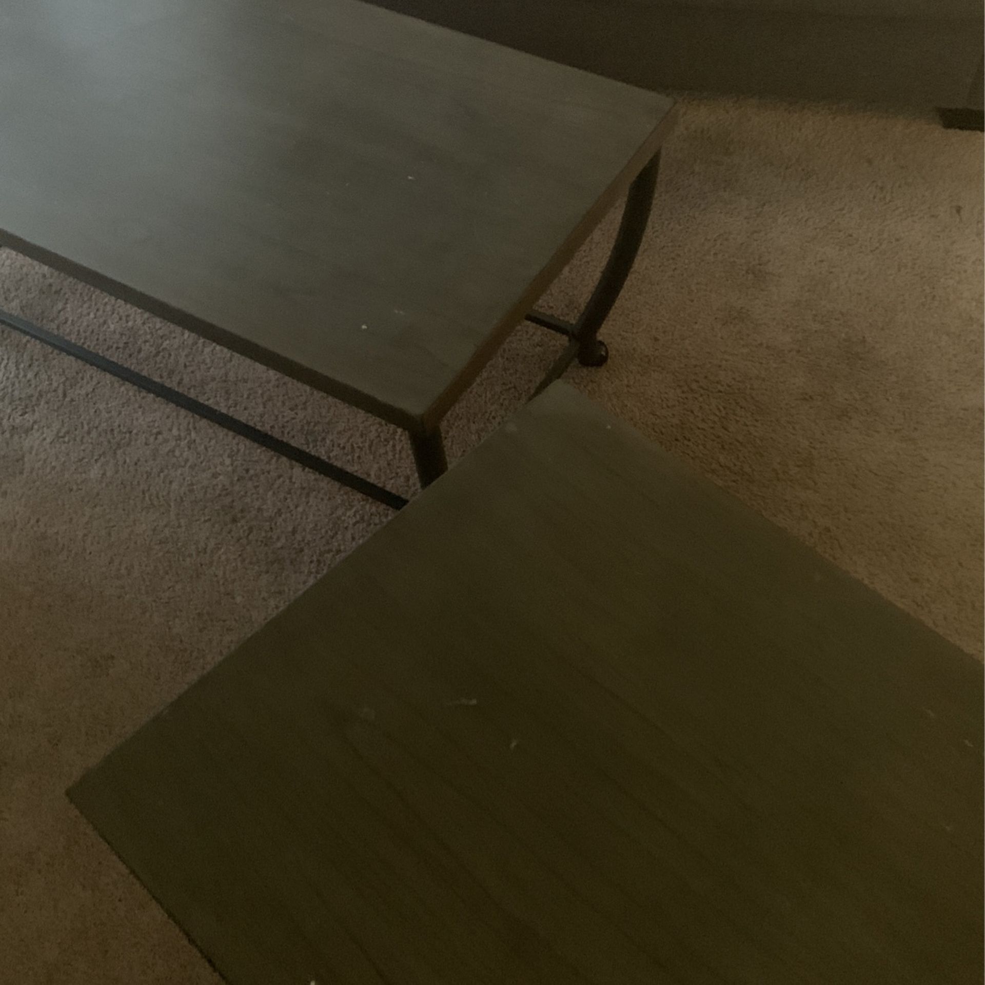 Coffe Table And End Table Need Gone $40