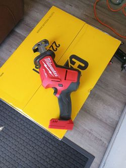 Milwaukee Fuel Cordless Reciprocating Saw