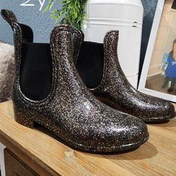 Girls Size 2y Rainboots
