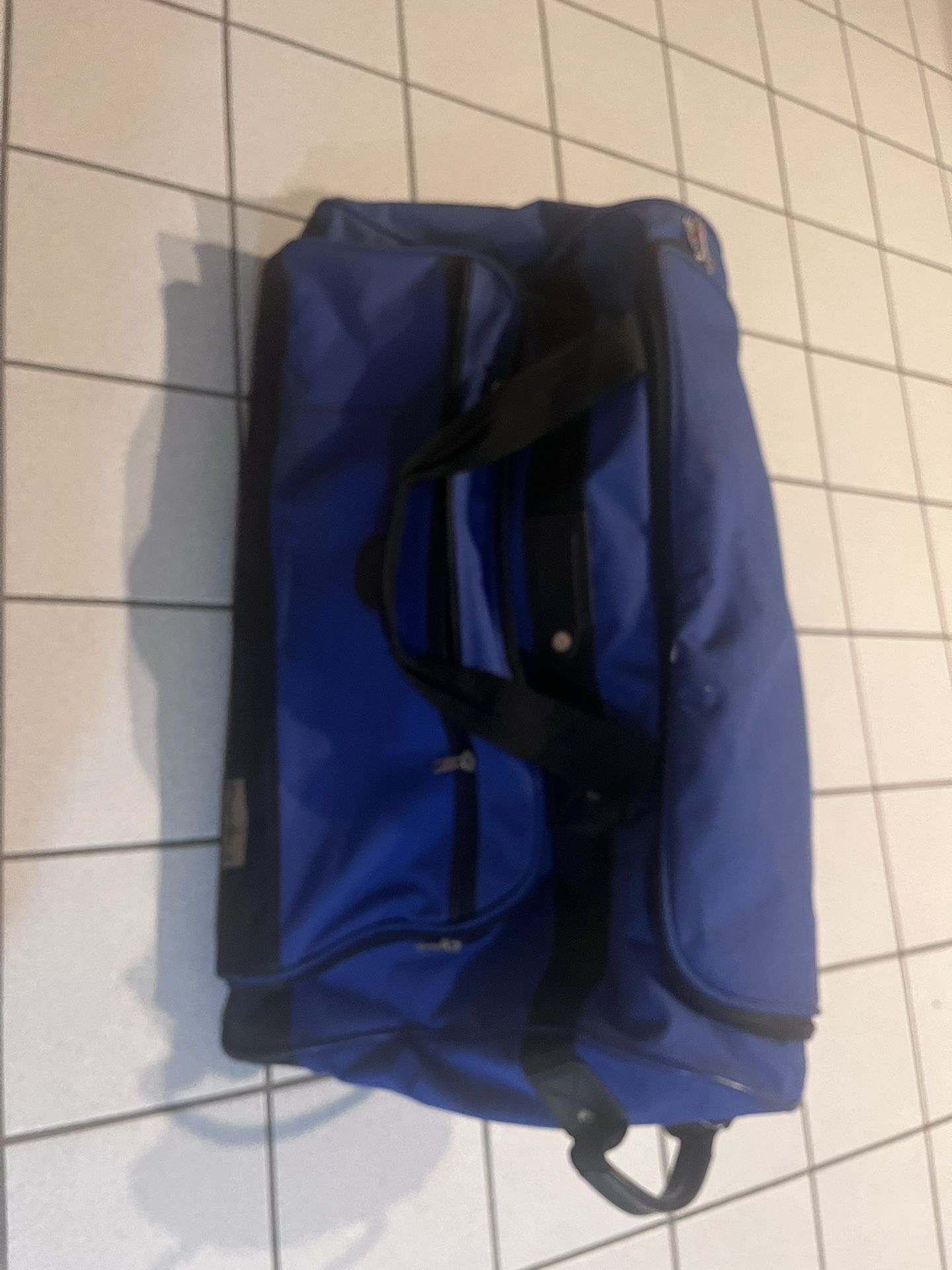 Duffle Bag With Wheels