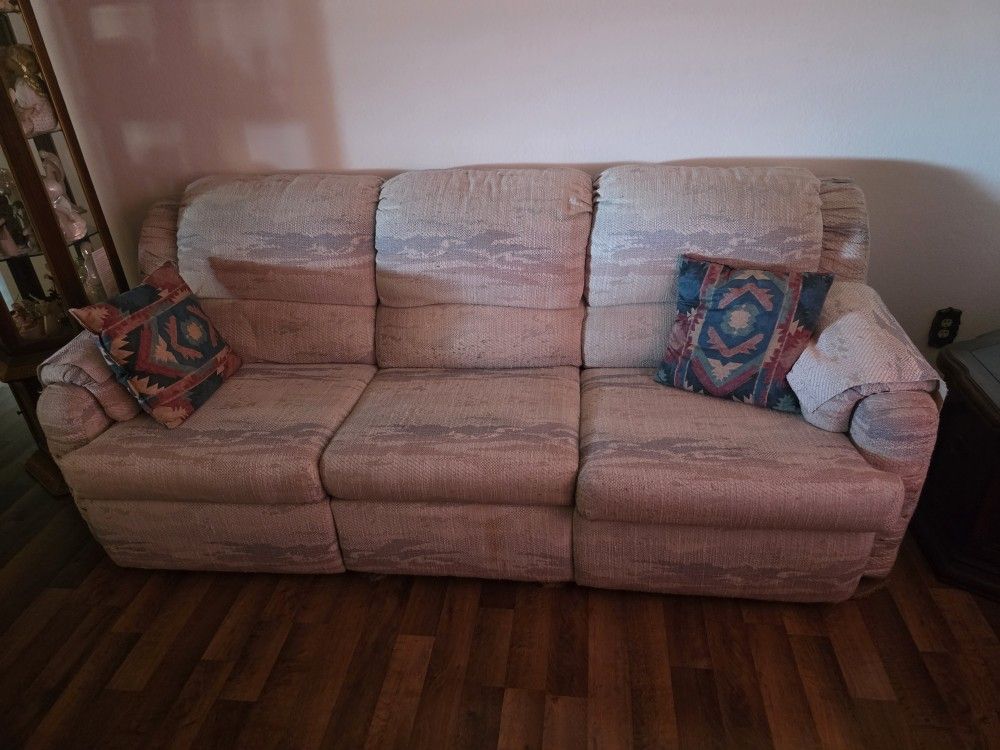 Matching Couch And Love Seat