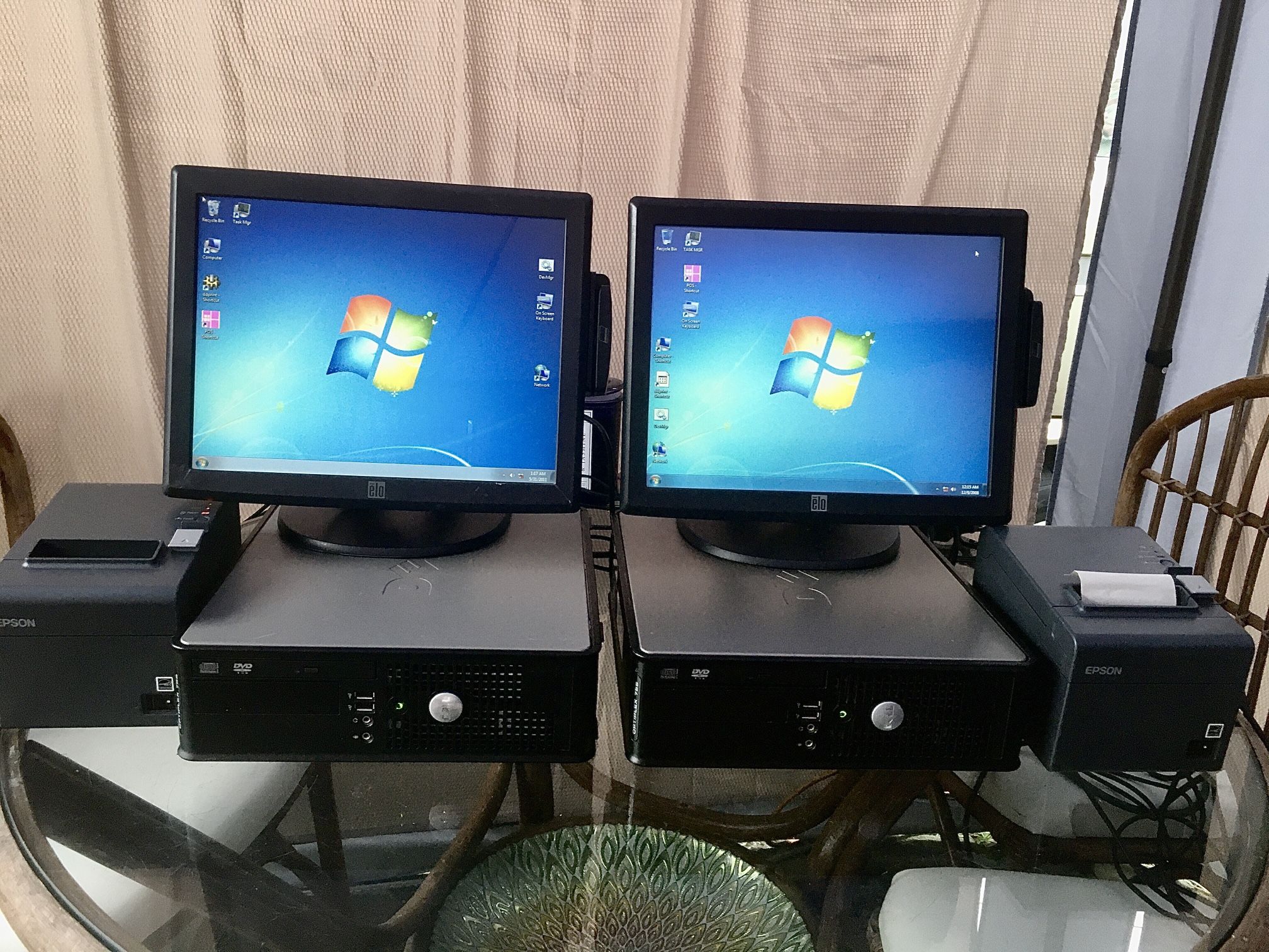 Complete Point Of Sale System With Computer, Touchscreen, Card Reader And Receipt Printer!