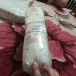 Huggies Size 1 Diapers 