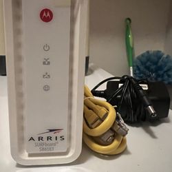 Arris Surfboard 