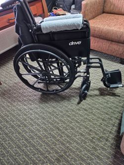 Drive MedicalSilver Sport 1 Wheelchair