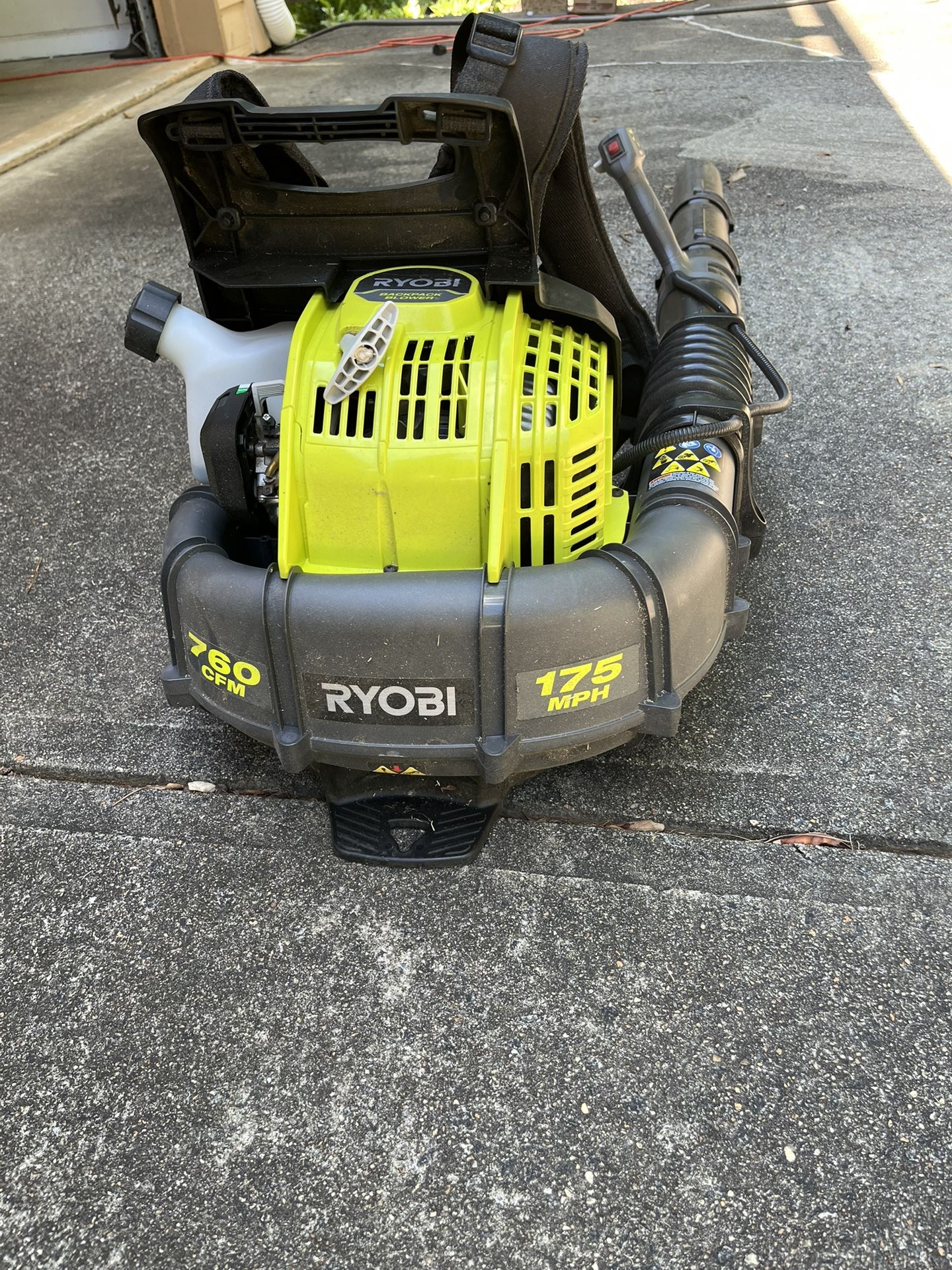 Ryobi Backpack Gas Blower RY38BP