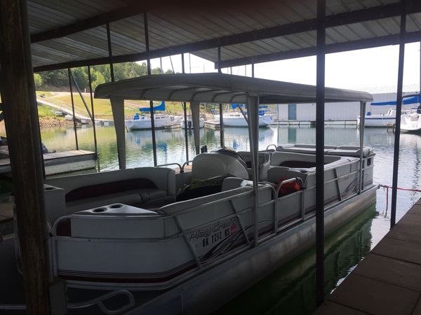 1999 26’ playcraft power toon 2600 225 outboard