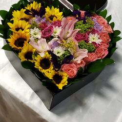 Mother's Day Flower Heart