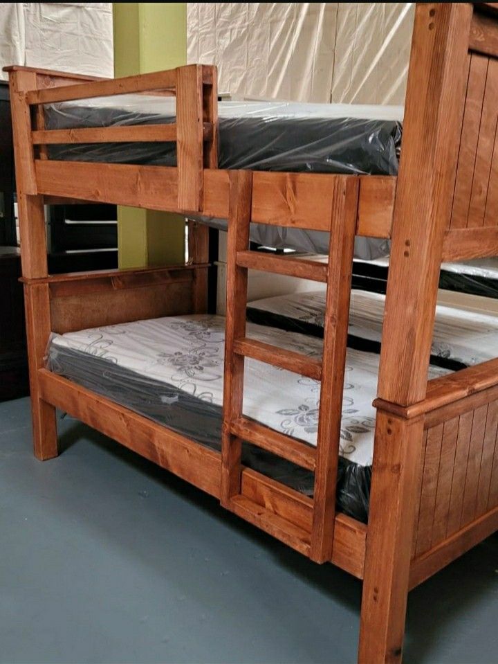 TWIN OVER TWIN SIZE PINEWOOD BUNK BED MATTRESS INCLUDED Furniture