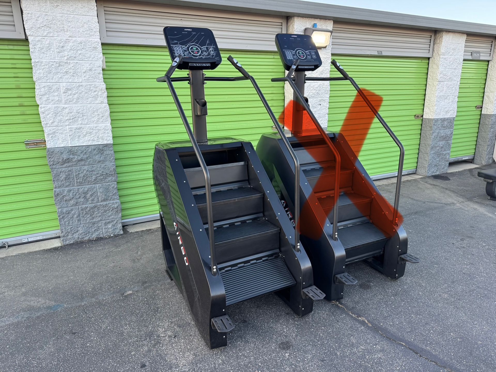 🔥 Brand New AirGo Stair Climber – Commercial Grade – Never Used!