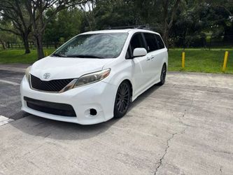 2016 Toyota Sienna