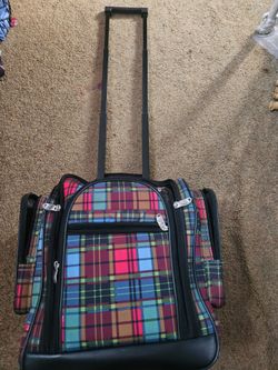 Rolling suitcase