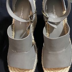 Treasure & Bond Sannibel Gray Platform Wedge Sandals Size 7 1/2