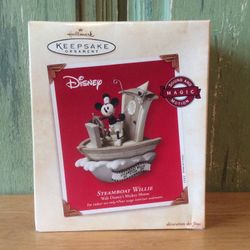 Hallmark Keepsake Ornament Steamboat Willy, Walt Disney’s Mickey Mouse 