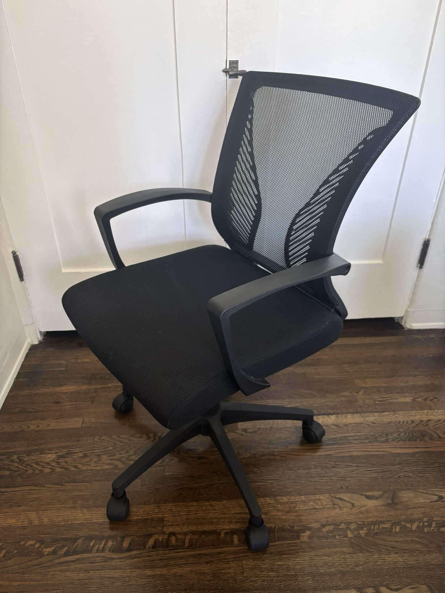 Desk / Office Chair