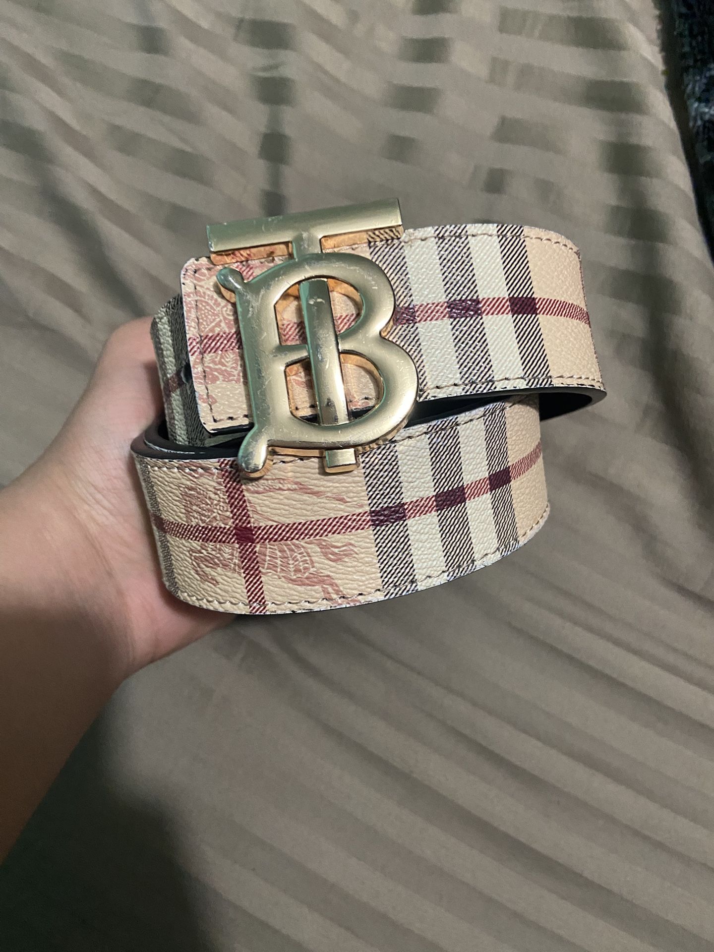 Burberry belt