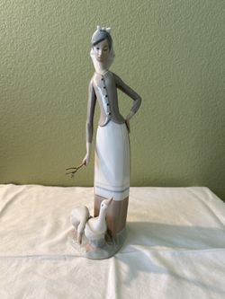 Lladro: Girl With Geese