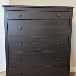 Ikea 5-drawers dresser 🌺