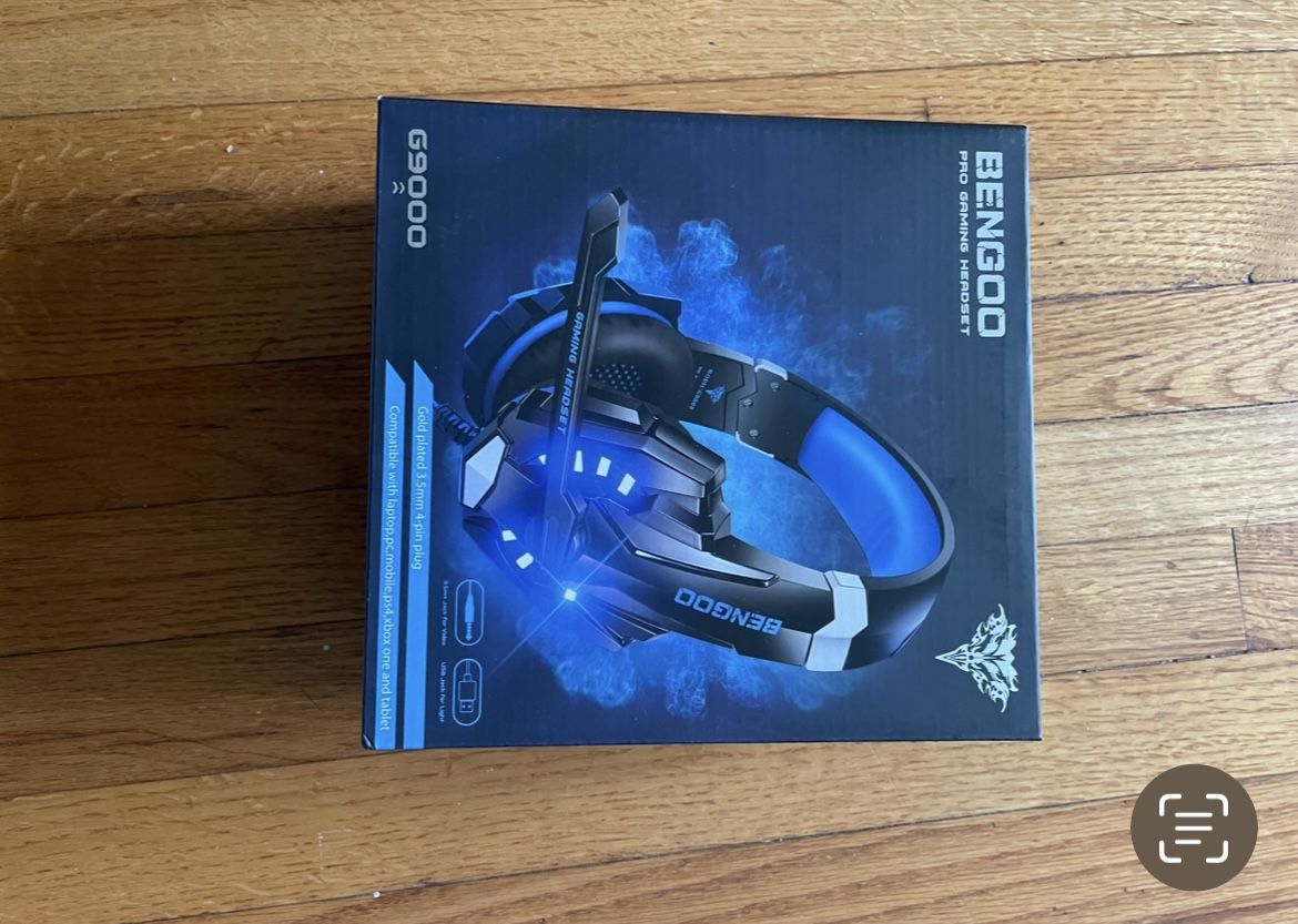 BENGOO G9000 Stereo Gaming Headset, Over Ear Headphones 7.1 Surround Sound, Noise Cancelling, with Mic, LED Light, Soft Memory Earmuffs, for PS4 PC Xb