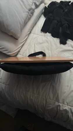Laptop lap support table