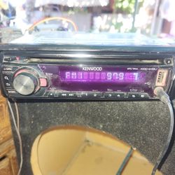Kenwood Radio 