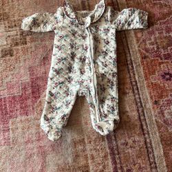 0/3 month onesie 