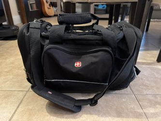 Swiss Gear Apex Duffle Bag